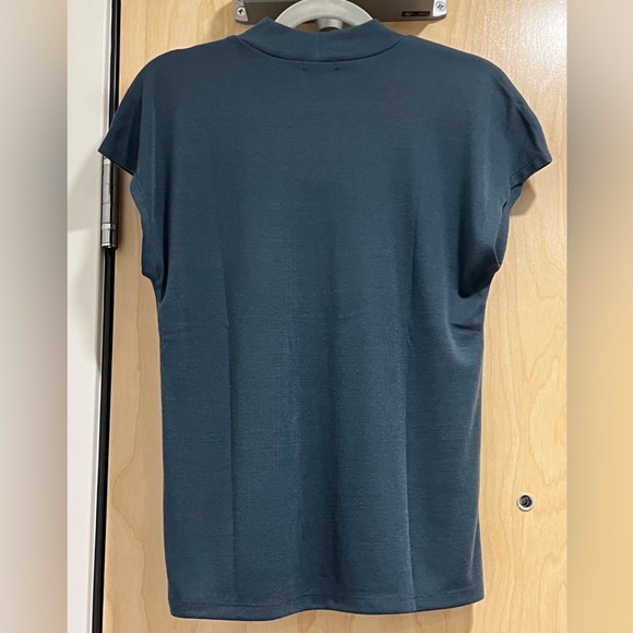 Ann Taylor Petite Mock Neck Cap Sleeve Top - Picture 3 of 5